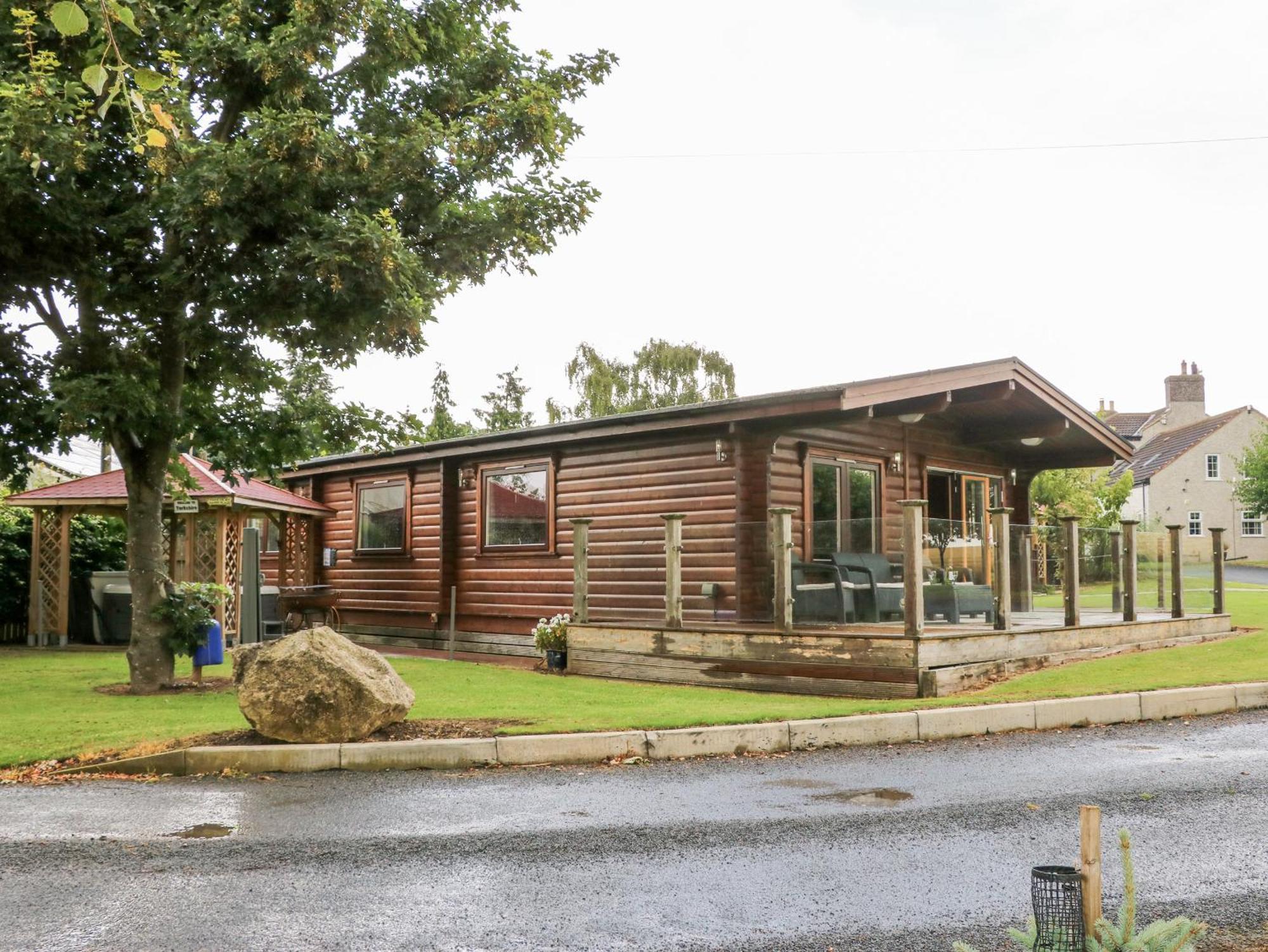 Villa Heathcliff Northallerton Exterior foto